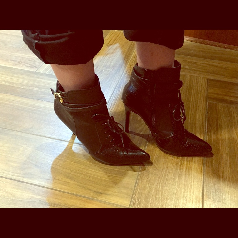Shoes all 8 1/2